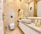 2. Bad mit Dusche im 1. Obergeschoss
