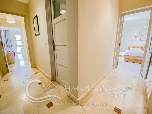 Hausgang zwischen beiden Schlafzimmer