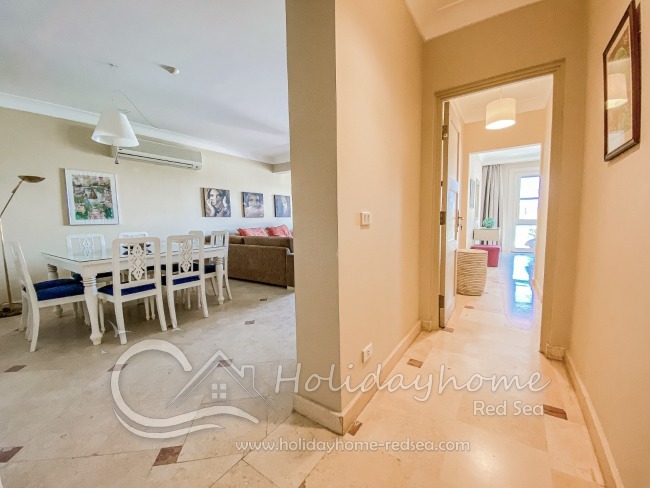 Hausgang zum Wohn - Esszimmer