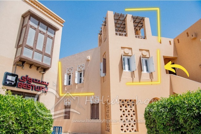 Schönes Aparmtent im ersten Stock direkt neben Bestway Supermarkt