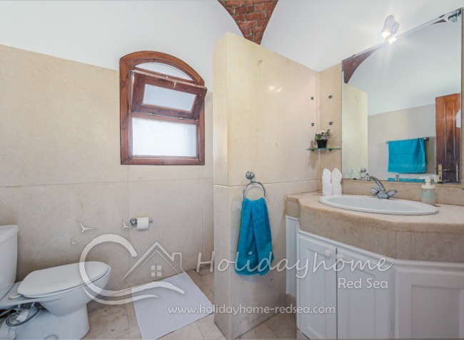 Badezimmer 2 für Schlafzimmer 3