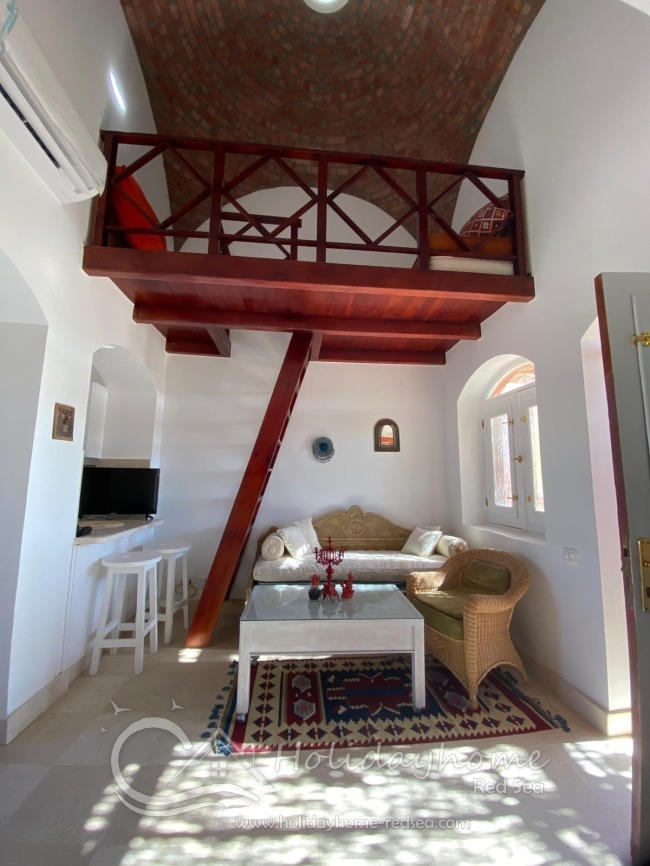 Wohnzimmer und Sitzbereich im orientalischen Stil