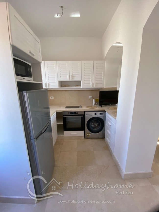 Voll ausgestattete Küche