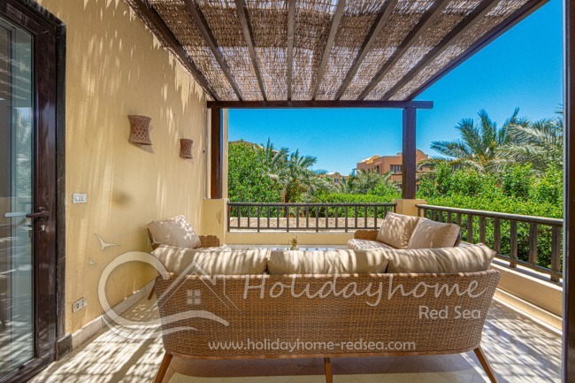 Tolle mit gemütlichen Möbeln