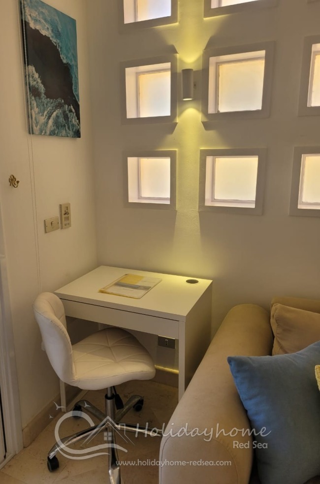 Arbeitsplatz im Wohnzimmer