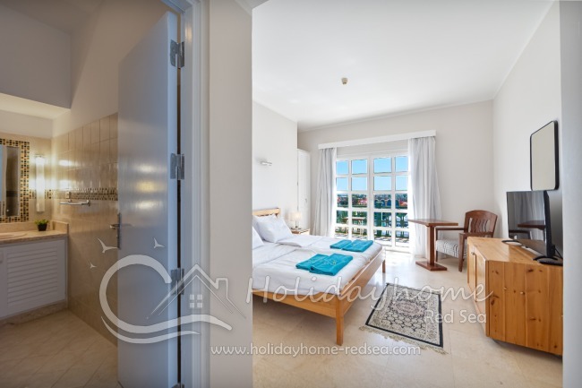 Schlafzimmer 2 mit En-Suite Badezimmer
