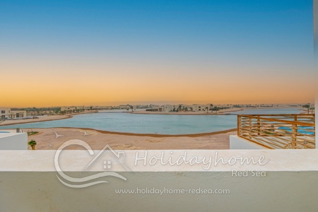 Ausblick &uuml;ber die Lagune und die Red Sea Mountains