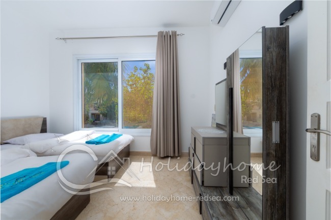 Schlafzimmer 2 mit zwei Einzelbetten (wahlweise zusammen)